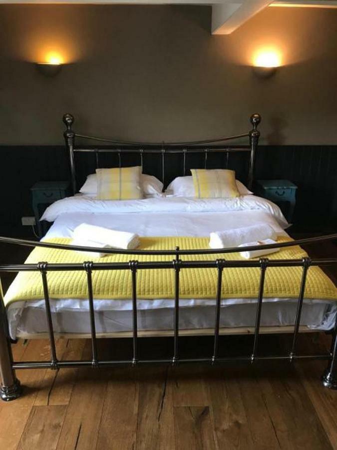 The Angel Inn Warminster Pokoj fotografie